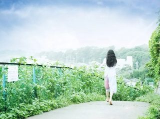One Million Yen Girl still 6
