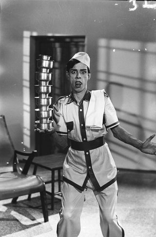 Server Sundaram still 5