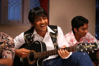 Vaaranam Aayiram still 7