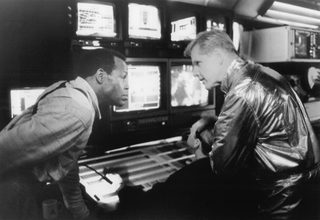 Predator 2 still 3