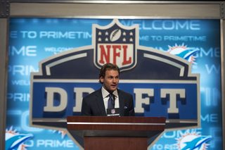 Draft Day still 7
