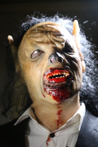 Scare Attraction still 7