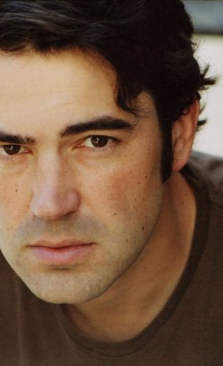 Ron Livingston, photo 2 of 3
