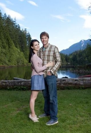 Kiss at Pine Lake still 3