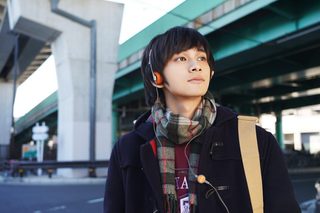 Tonbi still 8