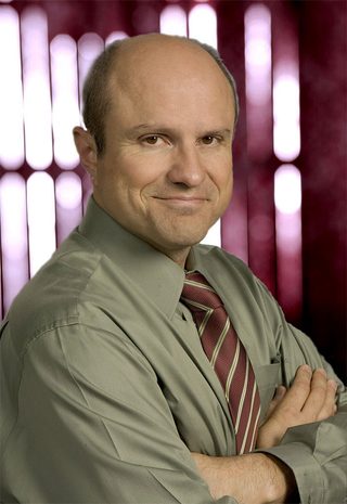 Enrico Colantoni, photo 1 of 3