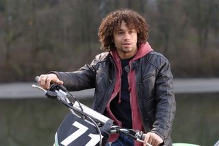Free Style still 3
