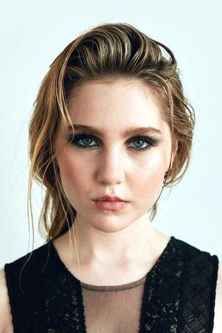 Ella Anderson, photo 2 of 3