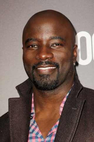 Mike Colter, photo 2 of 3