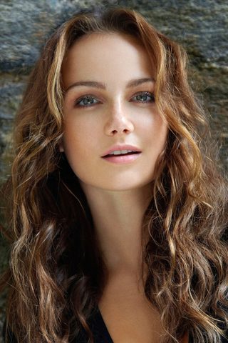 Andi Matichak, photo 1 of 3