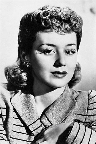 Anne Shirley, photo 2 of 3