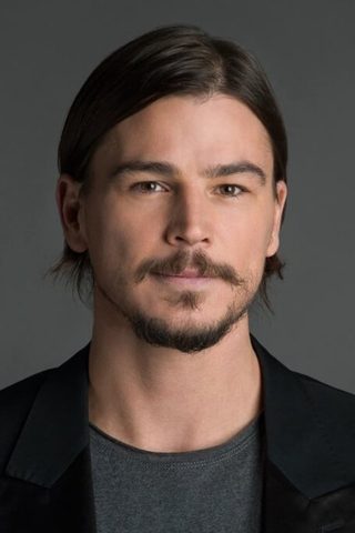 Josh Hartnett, photo 2 of 3
