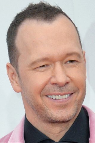 Donnie Wahlberg, photo 3 of 3