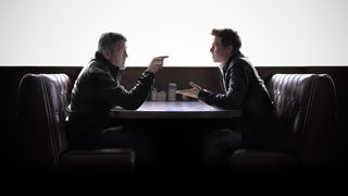 Wolfs still 2