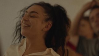 Erupcja still 8