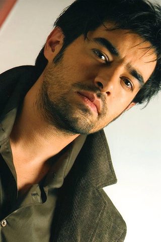 Shahab Hosseini, photo 2 of 3