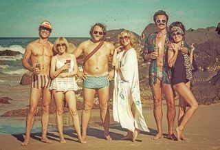 Swinging Safari still 3