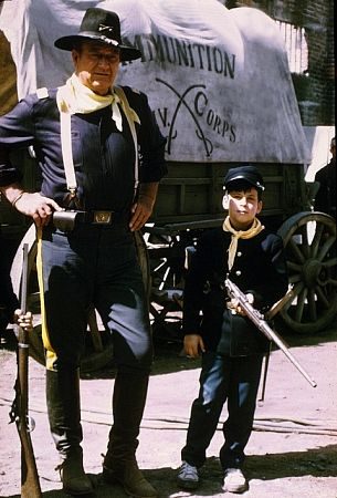 Rio Lobo still 5