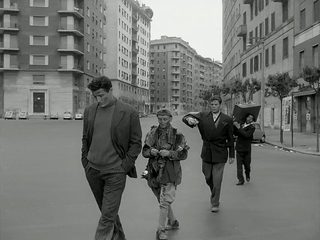 Big Deal on Madonna Street still 7