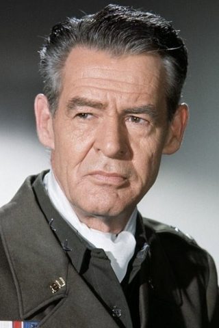 Robert Ryan, photo 1 of 3