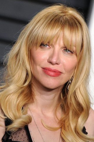 Courtney Love, photo 2 of 3