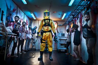 Wyrmwood: Road of the Dead still 2