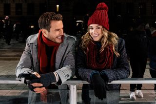 Christmas on Ice still 5