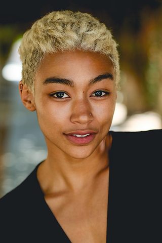 Tati Gabrielle, photo 1 of 3