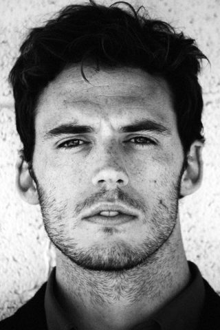 Sam Claflin, photo 2 of 3