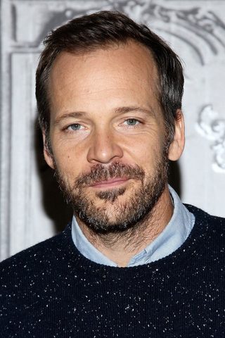 Peter Sarsgaard, photo 1 of 3