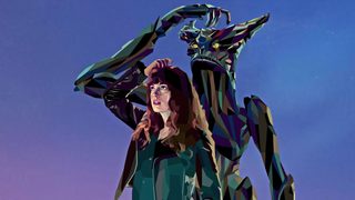 Colossal still 8