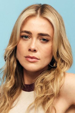 Melissa Roxburgh, photo 3 of 3