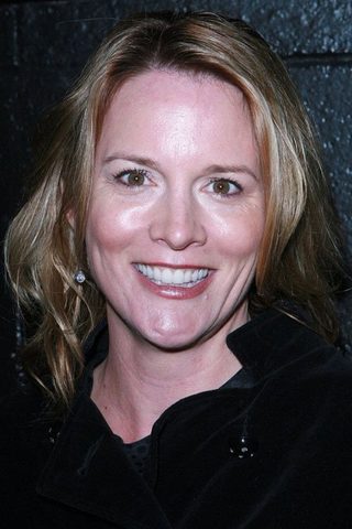 Laurel Holloman, photo 3 of 3