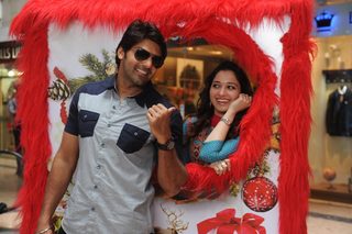 Vasuvum Saravananum Onna Padichavanga still 5