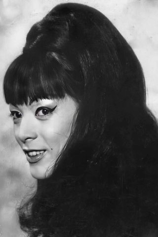 Tura Satana, photo 3 of 3