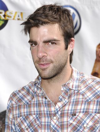 Zachary Quinto, photo 1 of 3