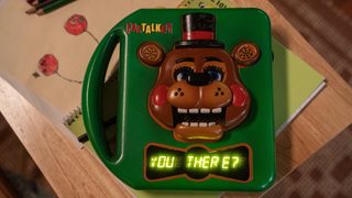 Five Nights at Freddy's 2 still 4