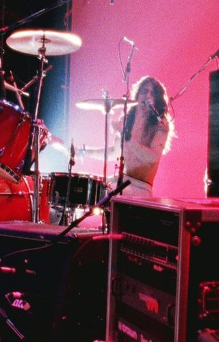 Nirvana : Live at the Paramount still 3