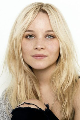 Sonja Gerhardt, photo 1 of 3