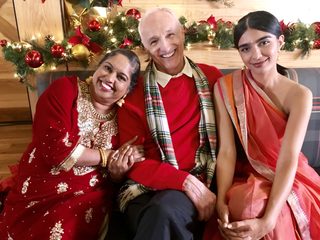 Christmas Reservations still 4