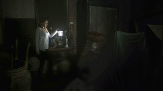 Silent House still 8