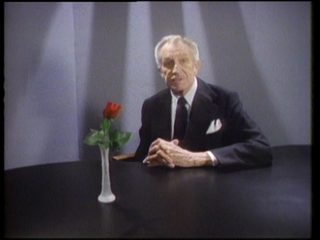 Escapes still 4