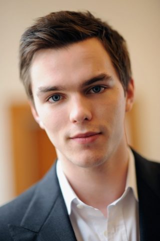 Nicholas Hoult, photo 2 of 3