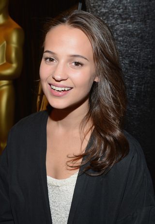 Alicia Vikander, photo 3 of 3