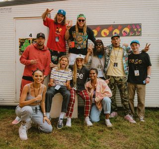 6 Festivals still 3