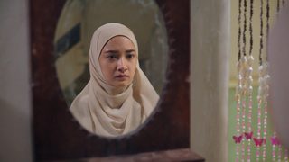 Pantaskah Aku Berhijab still 4