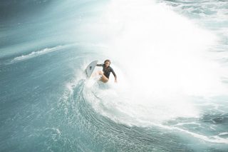 The Shallows still 3