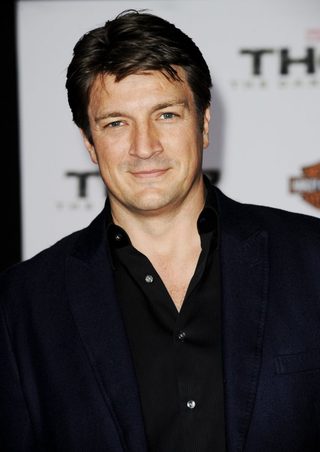 Nathan Fillion, photo 2 of 3
