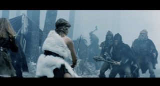 Hundra still 4
