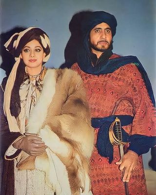 Khuda Gawah still 7